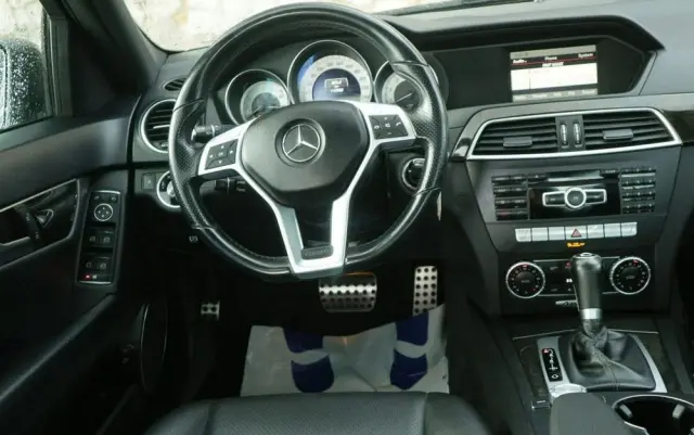 MERCEDES-BENZ Klasa C 350 BlueEff 4-Matic Avantgarde