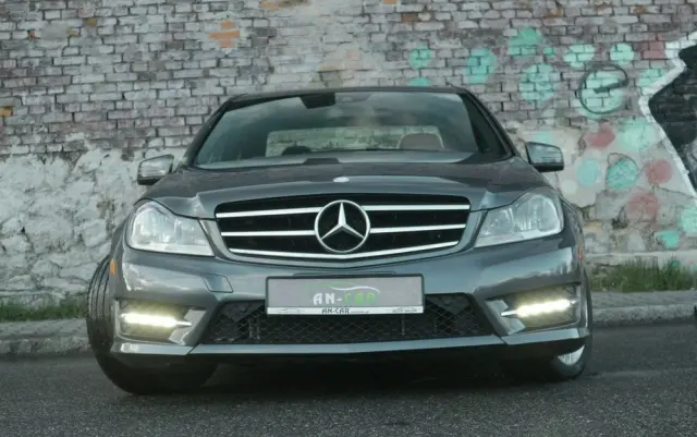 MERCEDES-BENZ Klasa C 350 BlueEff 4-Matic Avantgarde