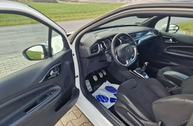CITROEN DS3 