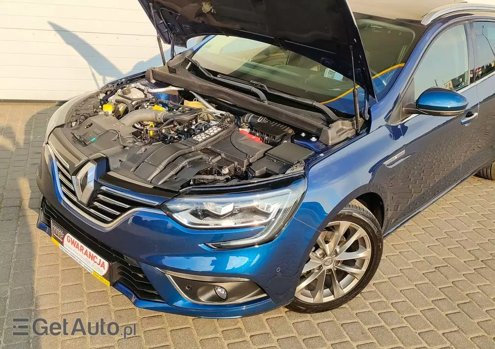 RENAULT Megane ENERGY TCe 130 BOSE EDITION