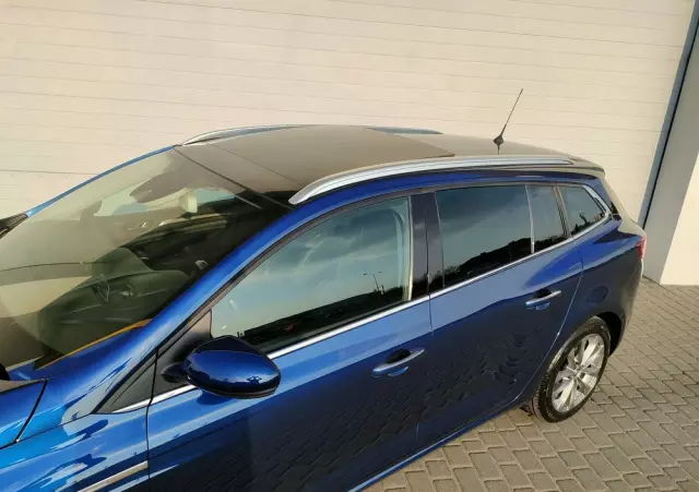 RENAULT Megane ENERGY TCe 130 BOSE EDITION