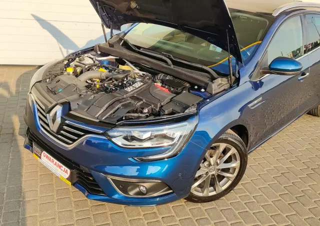 RENAULT Megane ENERGY TCe 130 BOSE EDITION
