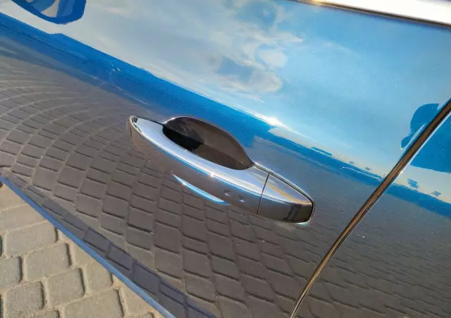 RENAULT Megane ENERGY TCe 130 BOSE EDITION