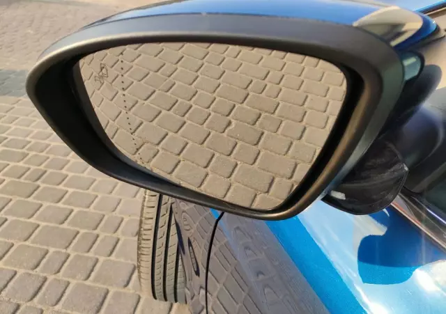 RENAULT Megane ENERGY TCe 130 BOSE EDITION