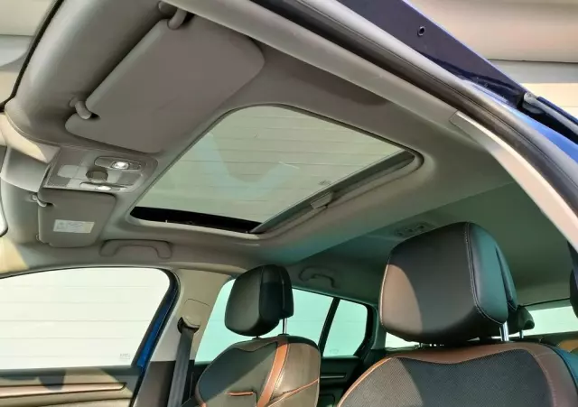 RENAULT Megane ENERGY TCe 130 BOSE EDITION