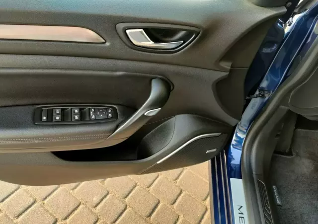 RENAULT Megane ENERGY TCe 130 BOSE EDITION