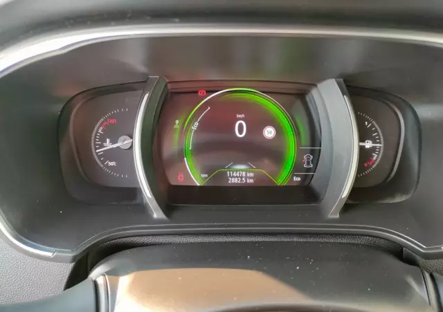 RENAULT Megane ENERGY TCe 130 BOSE EDITION