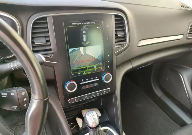 RENAULT Megane ENERGY TCe 130 BOSE EDITION