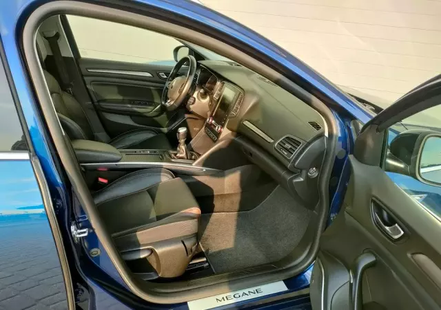 RENAULT Megane ENERGY TCe 130 BOSE EDITION