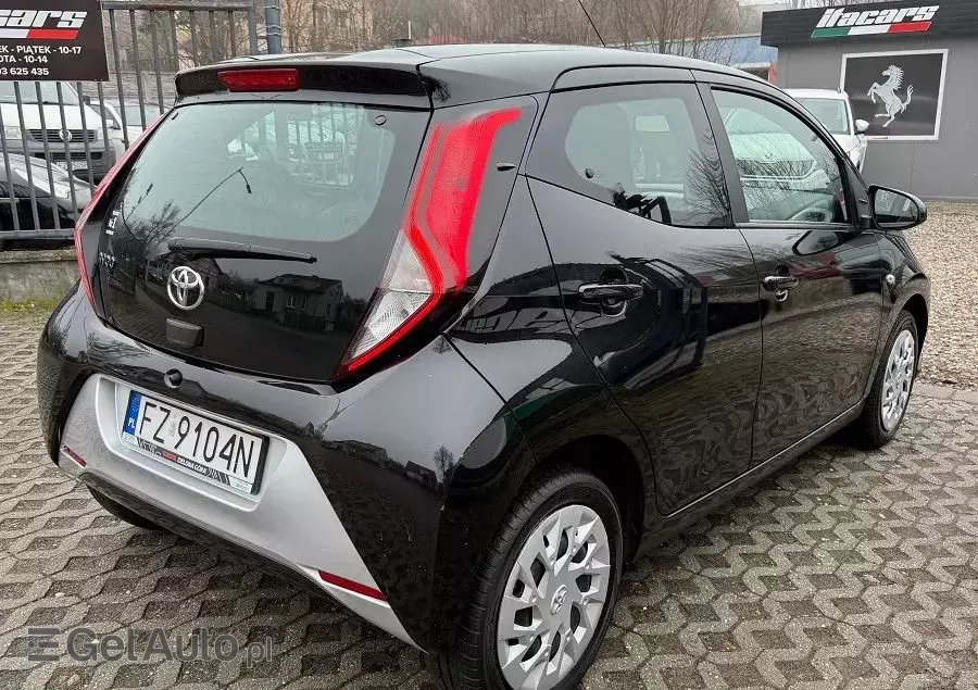 TOYOTA Aygo 1.0 VVT-i Black Edition