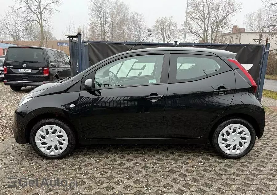 TOYOTA Aygo 1.0 VVT-i Black Edition