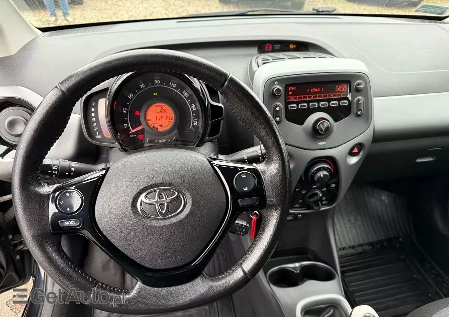 TOYOTA Aygo 1.0 VVT-i Black Edition