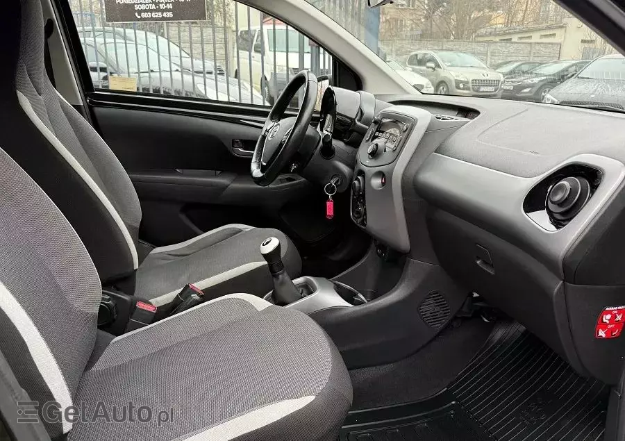 TOYOTA Aygo 1.0 VVT-i Black Edition