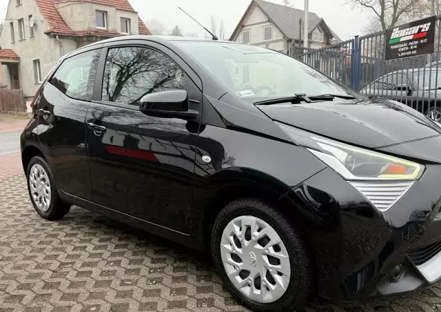 TOYOTA Aygo 1.0 VVT-i Black Edition