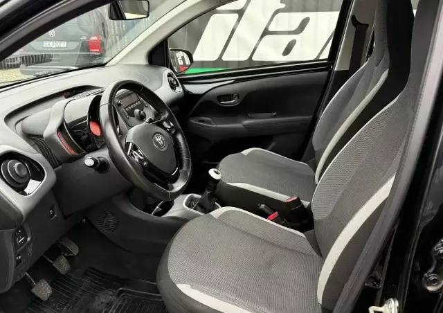 TOYOTA Aygo 1.0 VVT-i Black Edition