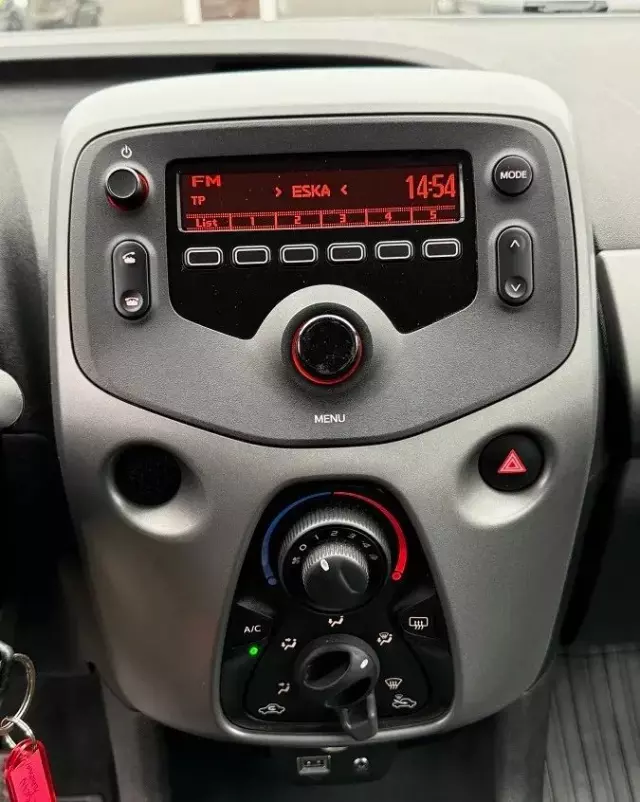 TOYOTA Aygo 1.0 VVT-i Black Edition