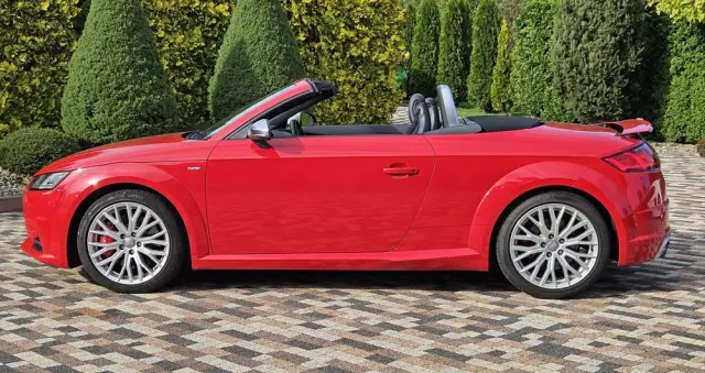 AUDI TT S Roadster 