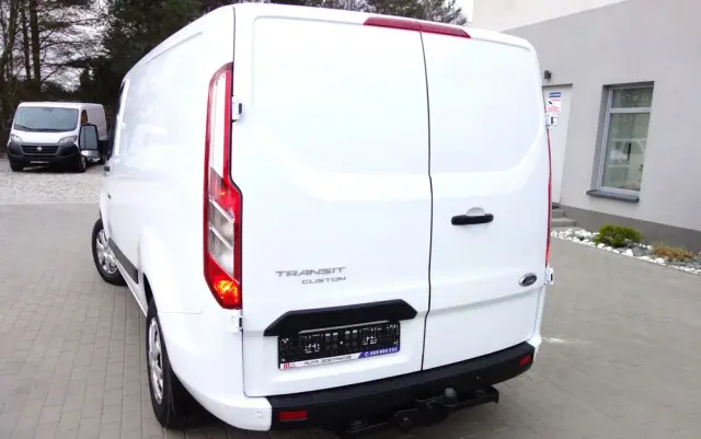 FORD Transit Custom Automat 2.0 Ecoblue 130 KM L1H1 Klima 