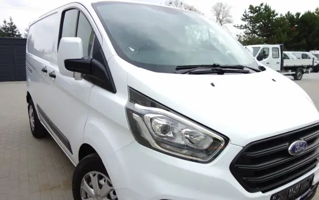 FORD Transit Custom Automat 2.0 Ecoblue 130 KM L1H1 Klima 