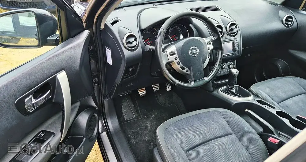 NISSAN Qashqai+2 1.6 Tekna