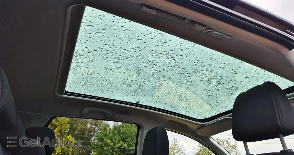 NISSAN Qashqai+2 1.6 Tekna