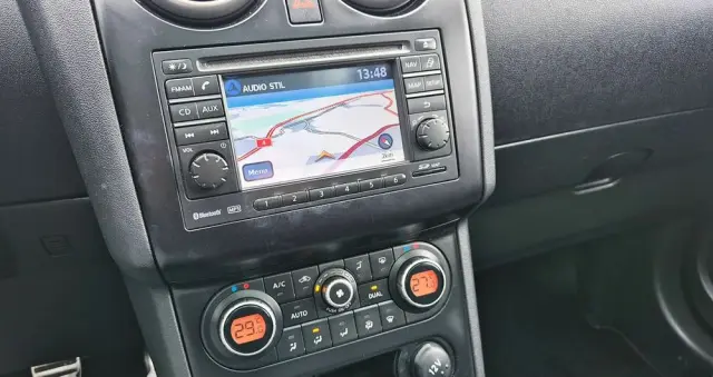 NISSAN Qashqai+2 1.6 Tekna