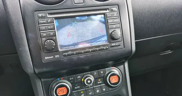 NISSAN Qashqai+2 1.6 Tekna