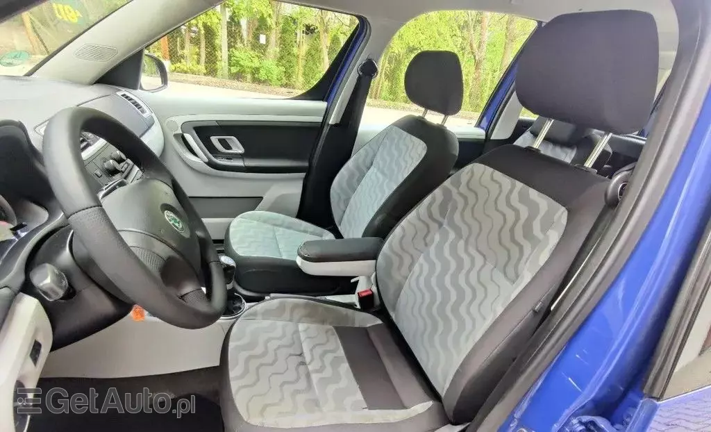 SKODA Roomster 