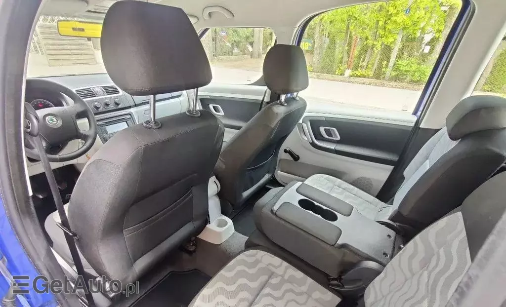 SKODA Roomster 