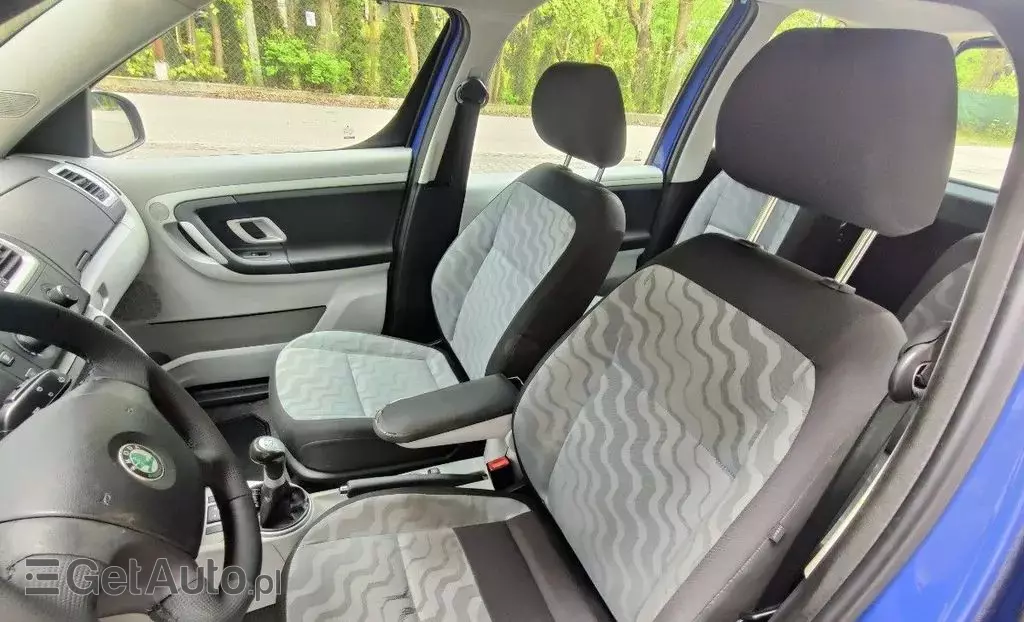 SKODA Roomster 