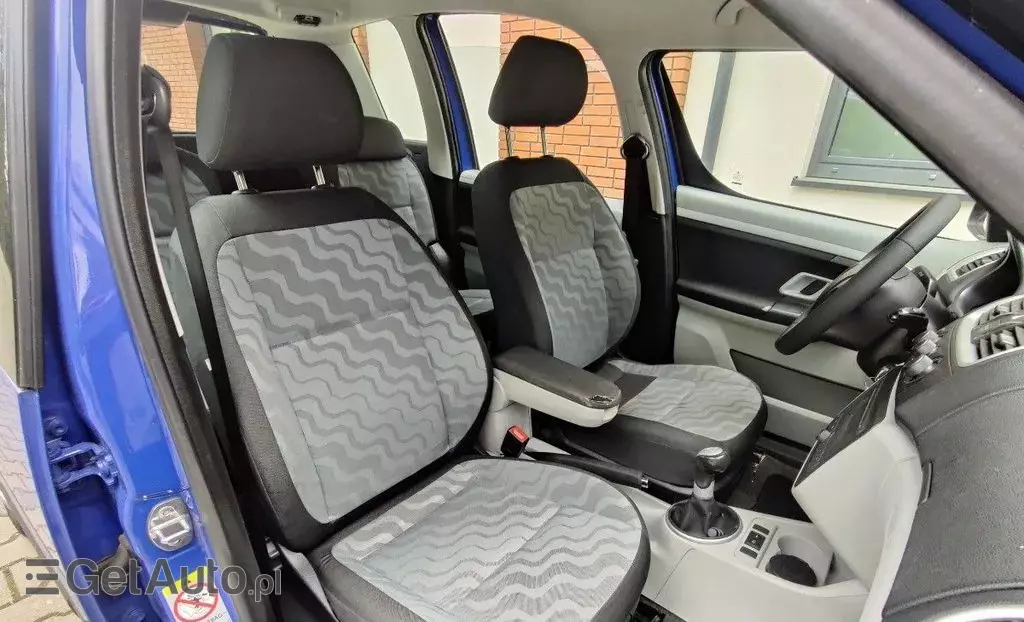 SKODA Roomster 