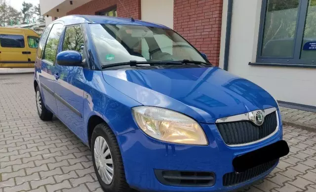 SKODA Roomster 
