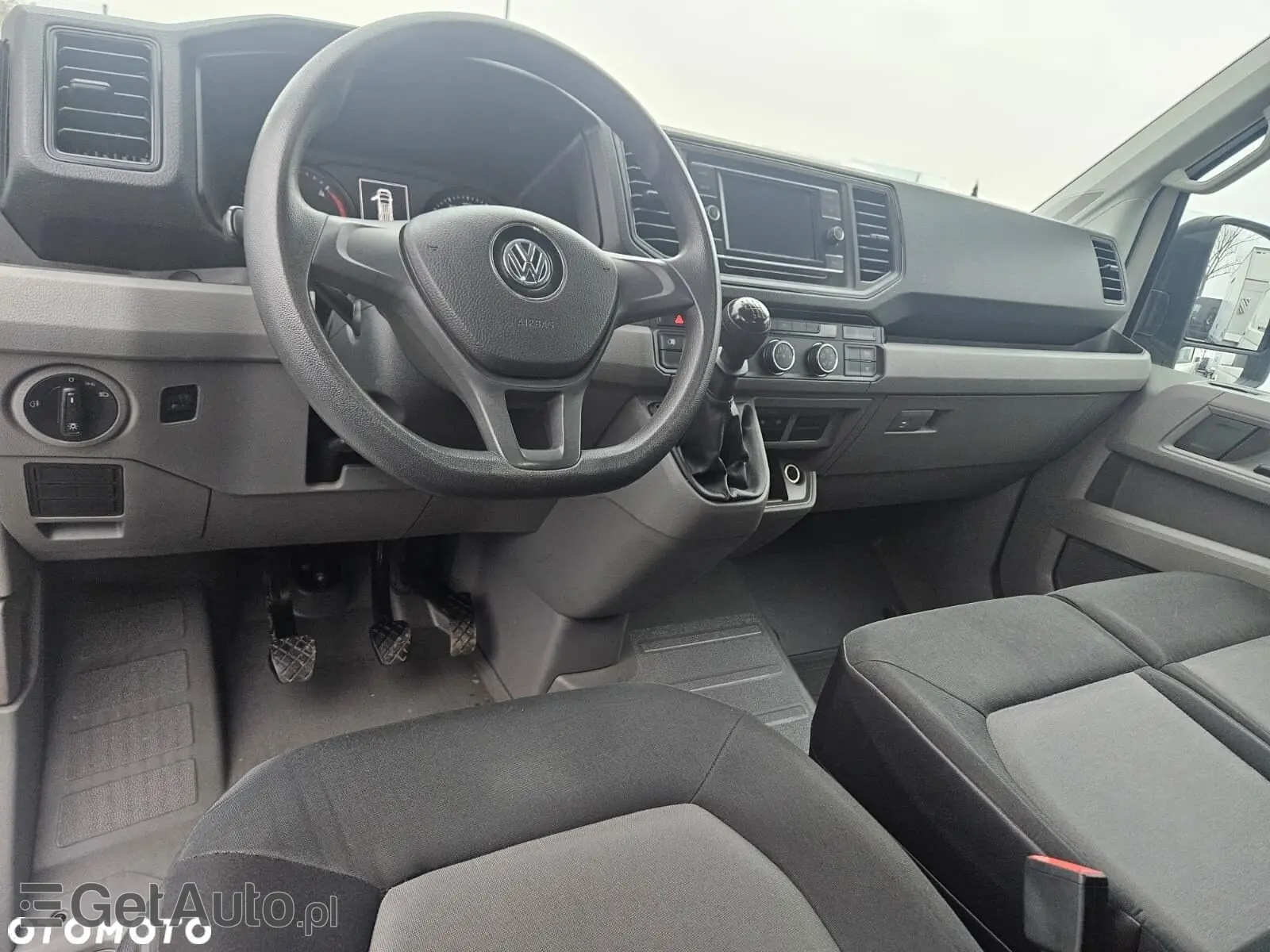 VOLKSWAGEN Crafter L