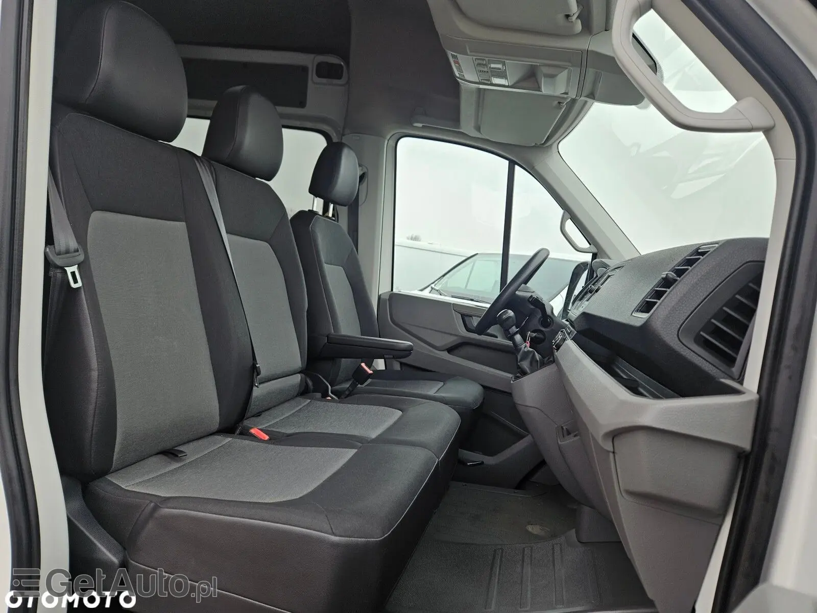 VOLKSWAGEN Crafter L