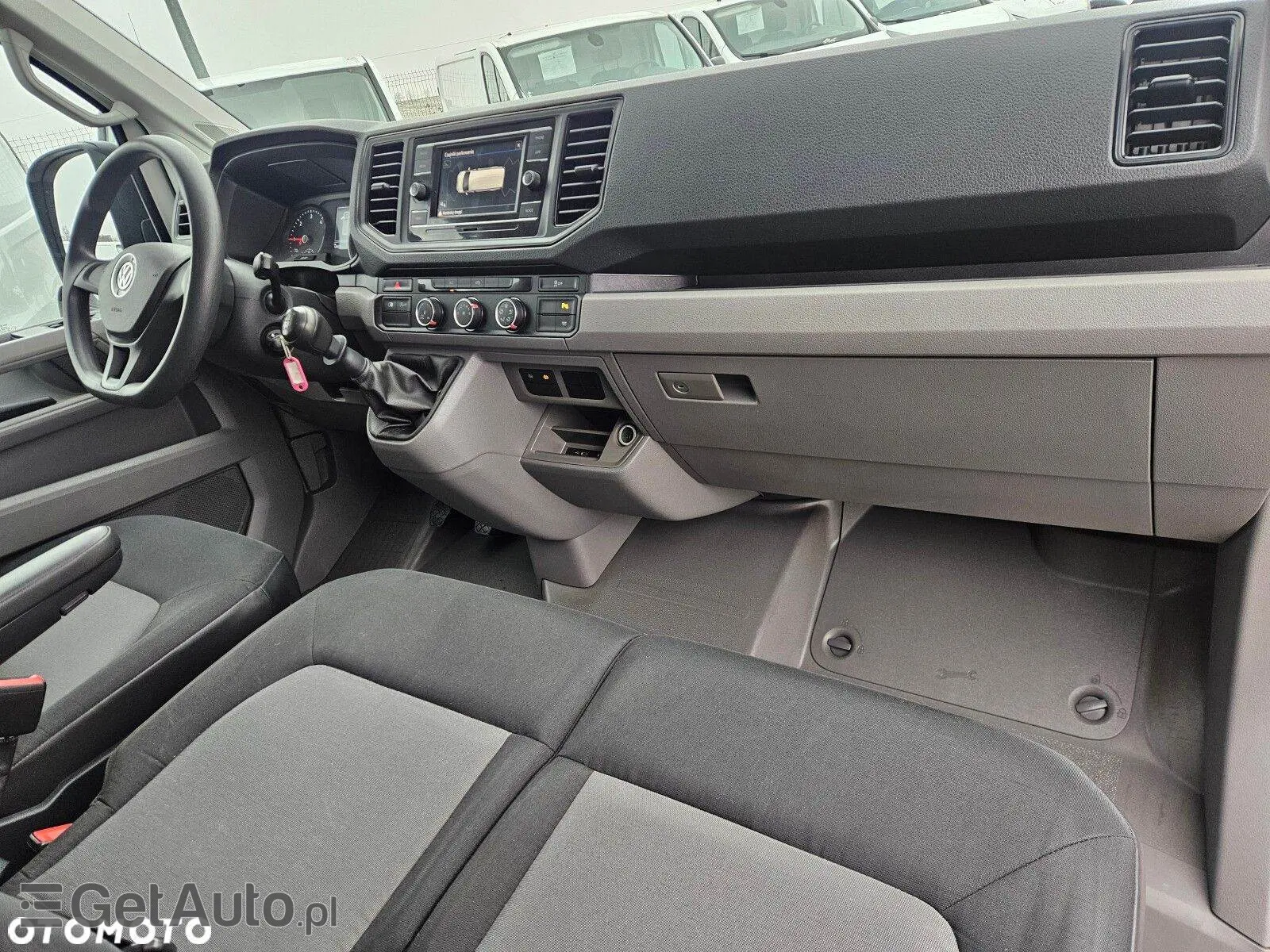 VOLKSWAGEN Crafter L