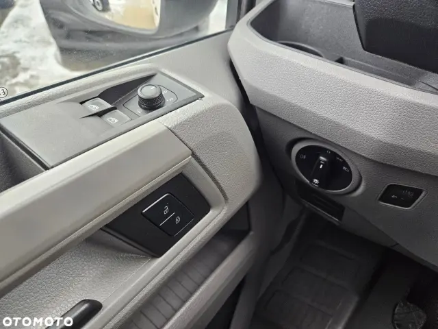 VOLKSWAGEN Crafter L