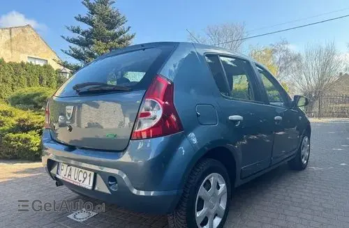 DACIA Sandero 