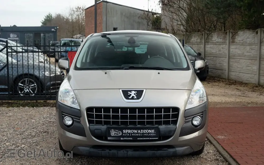 PEUGEOT 3008 120 VTi Premium