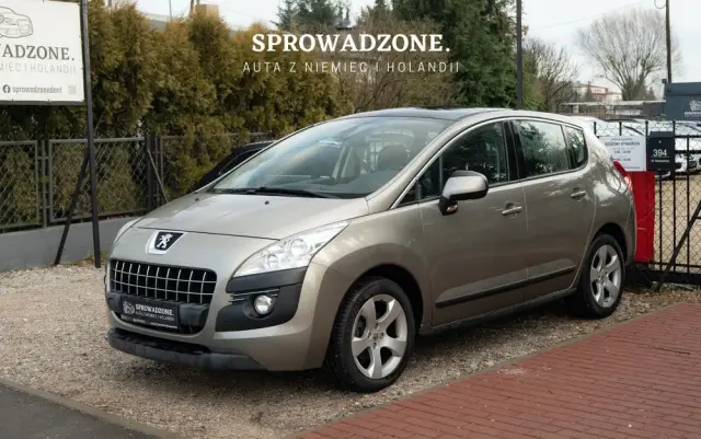 PEUGEOT 3008 120 VTi Premium