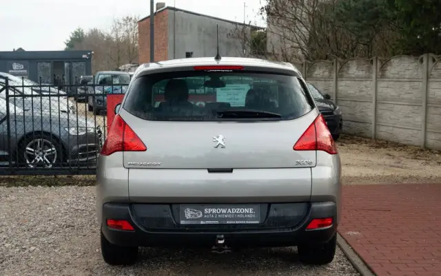 PEUGEOT 3008 120 VTi Premium
