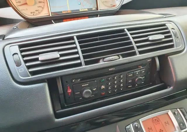 CITROËN C8 