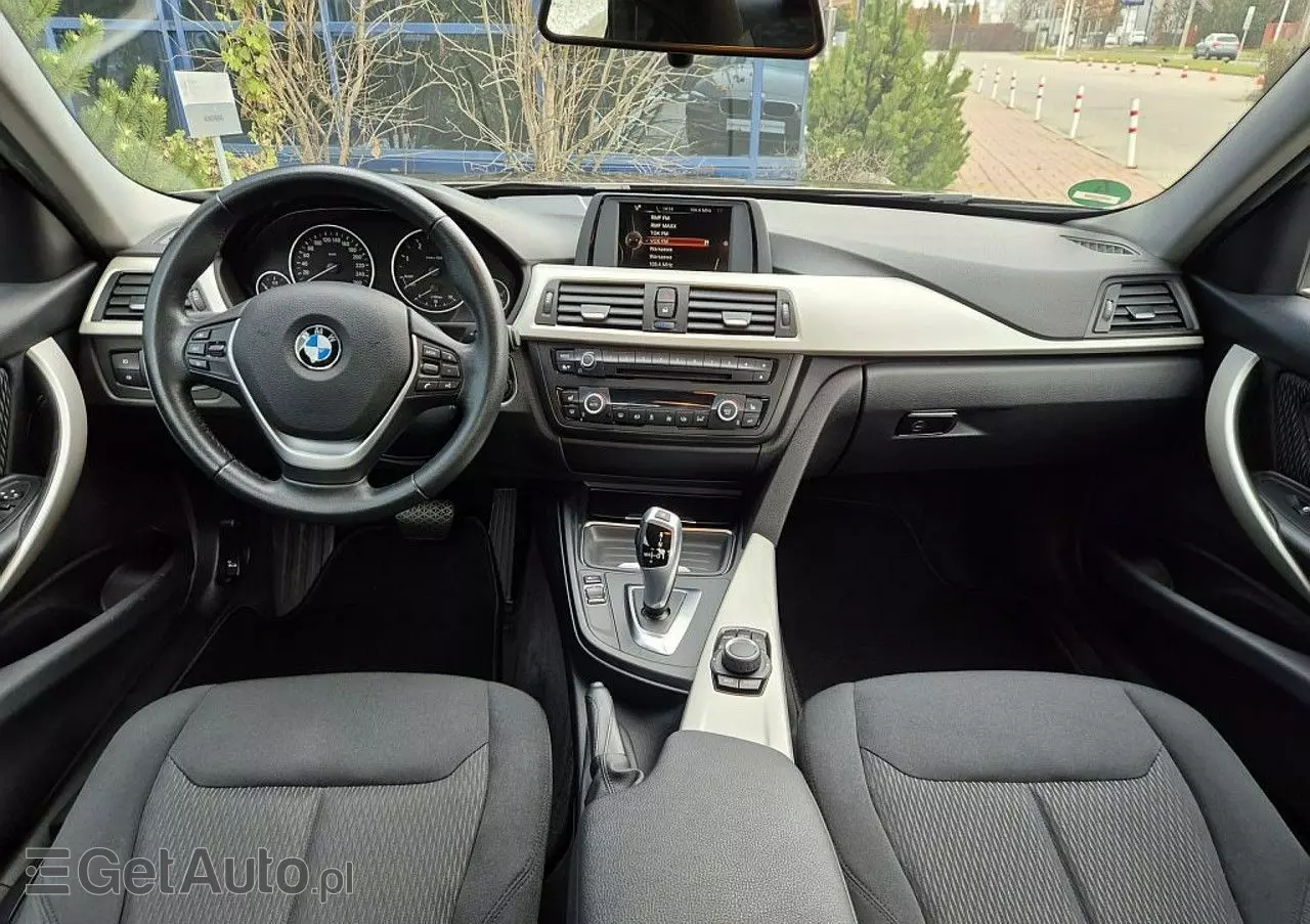 BMW Seria 3 320d Efficient Dynamic Edition