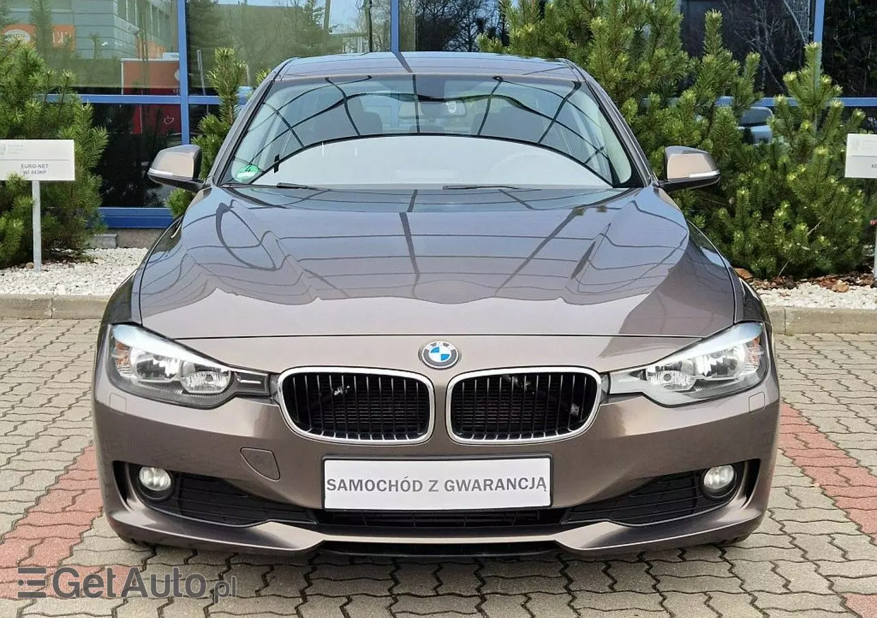 BMW Seria 3 320d Efficient Dynamic Edition