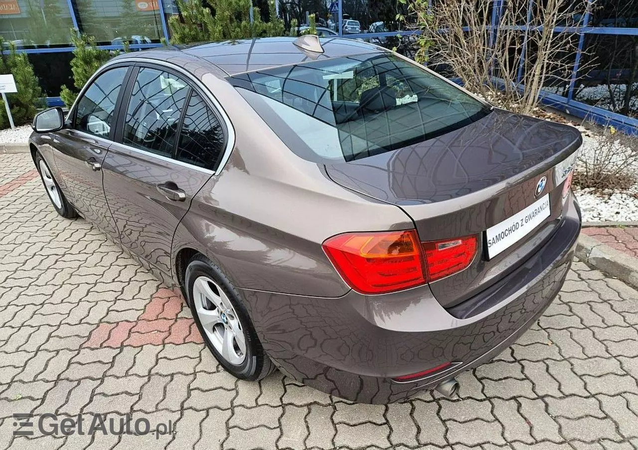 BMW Seria 3 320d Efficient Dynamic Edition