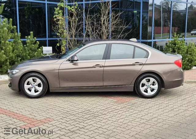 BMW Seria 3 320d Efficient Dynamic Edition