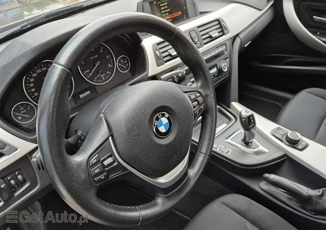 BMW Seria 3 320d Efficient Dynamic Edition