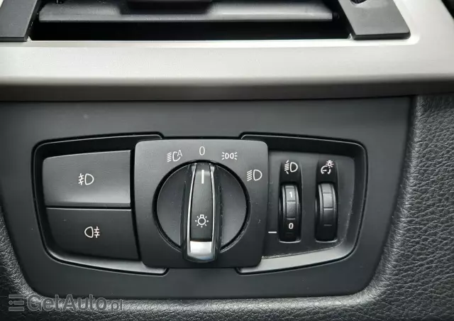 BMW Seria 3 320d Efficient Dynamic Edition