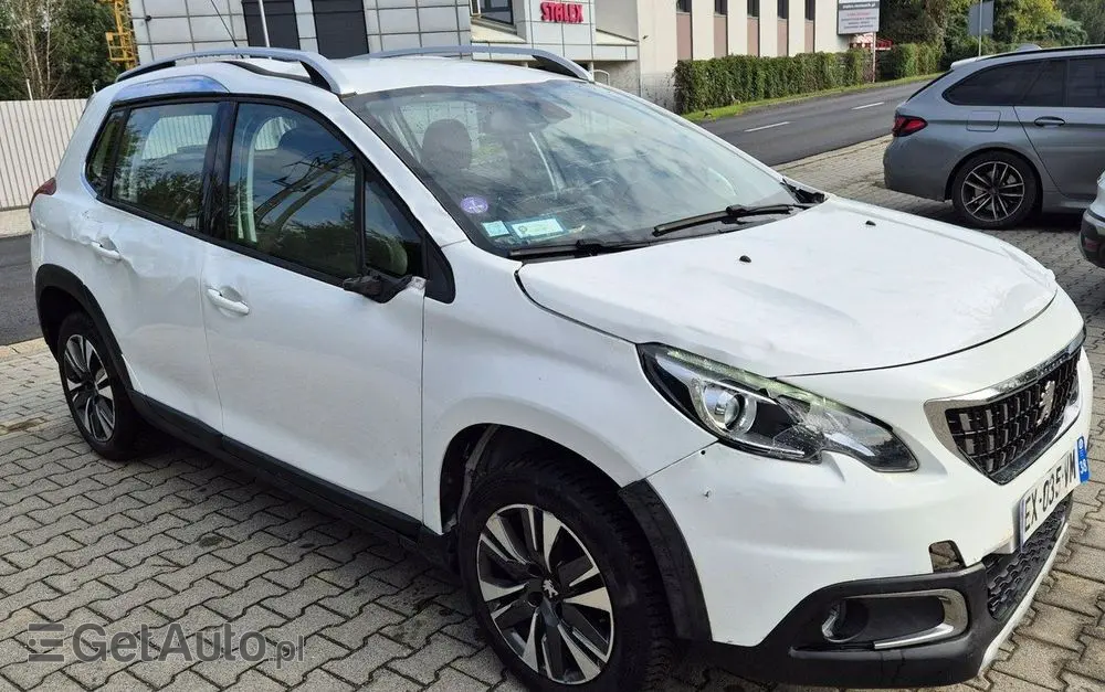 PEUGEOT 2008 PureTech 110 Stop&Start Allure