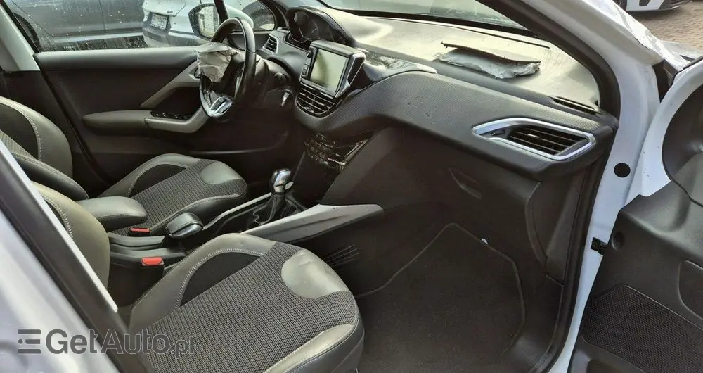 PEUGEOT 2008 PureTech 110 Stop&Start Allure