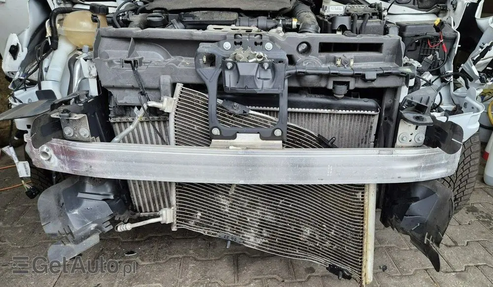 PEUGEOT 2008 PureTech 110 Stop&Start Allure